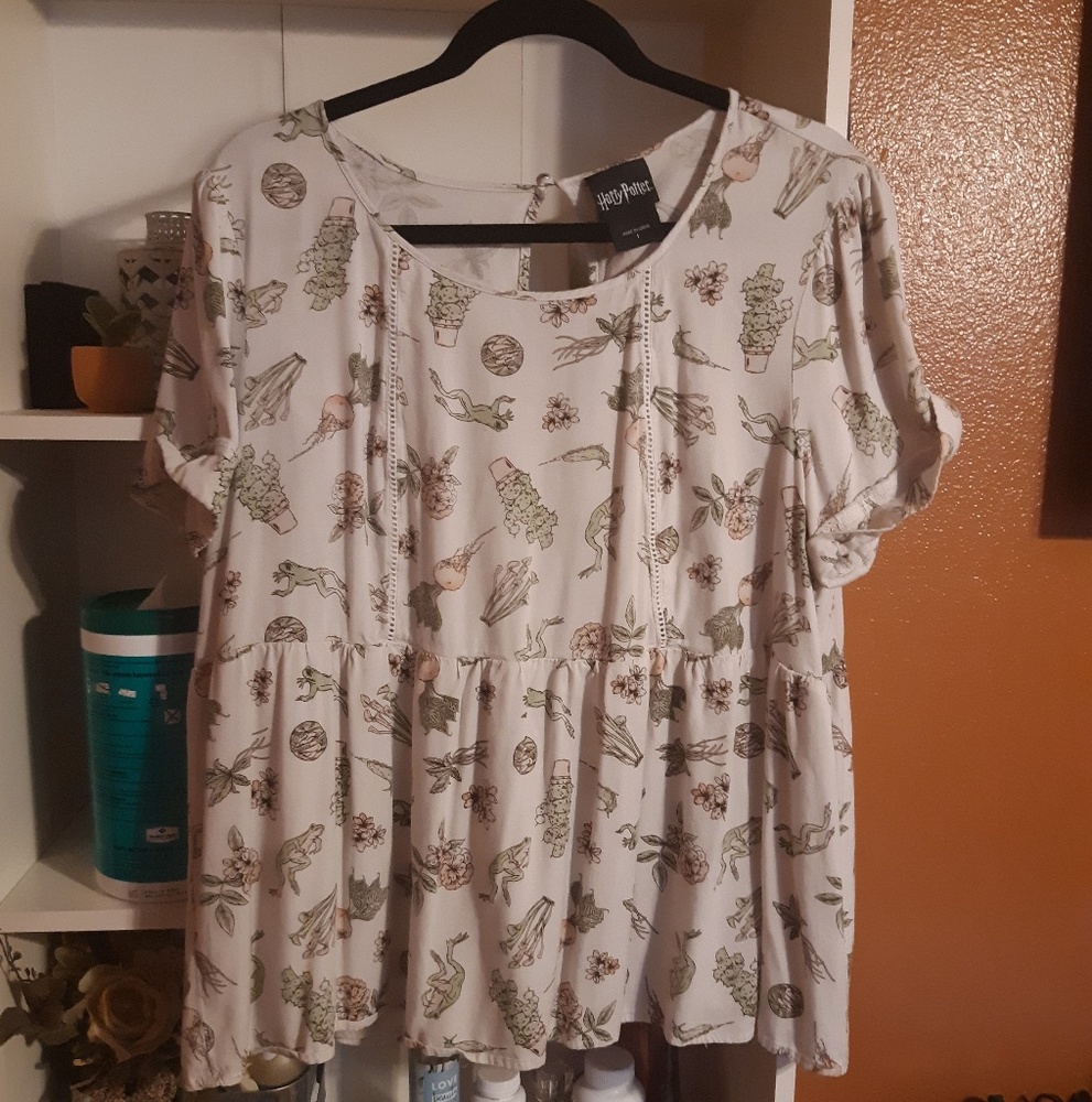 TORRID Harry Potter baby doll shirt